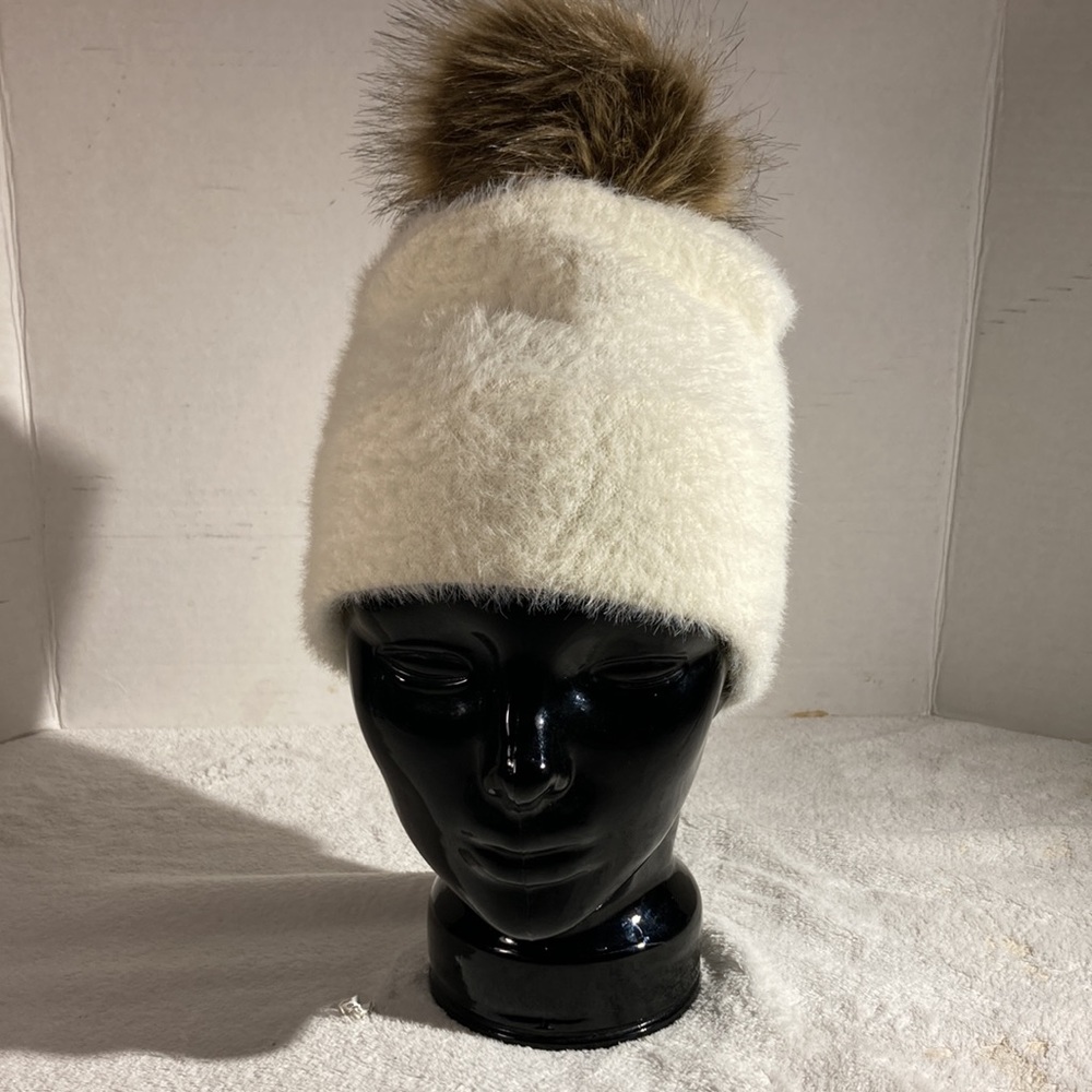 White Stuff Unisex Winter White Beanie with Faux Fur Pom Pom